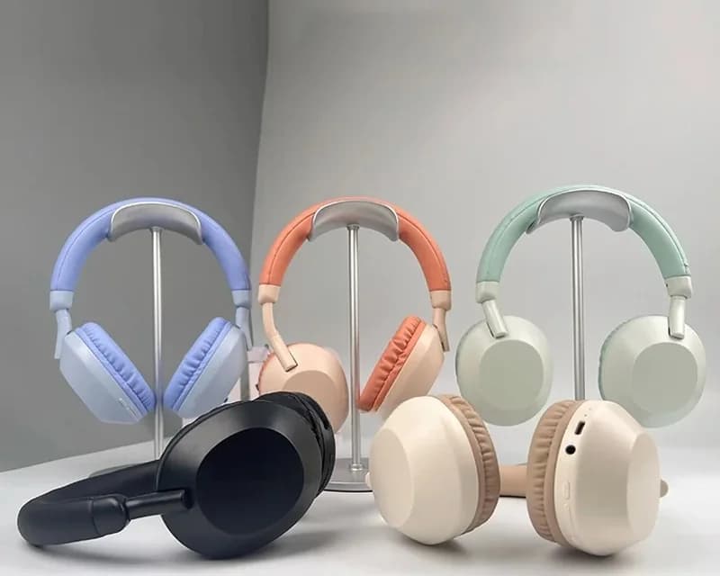Trådløse Bluetooth-hodetelefoner over øret med dyp bass og mikrofon