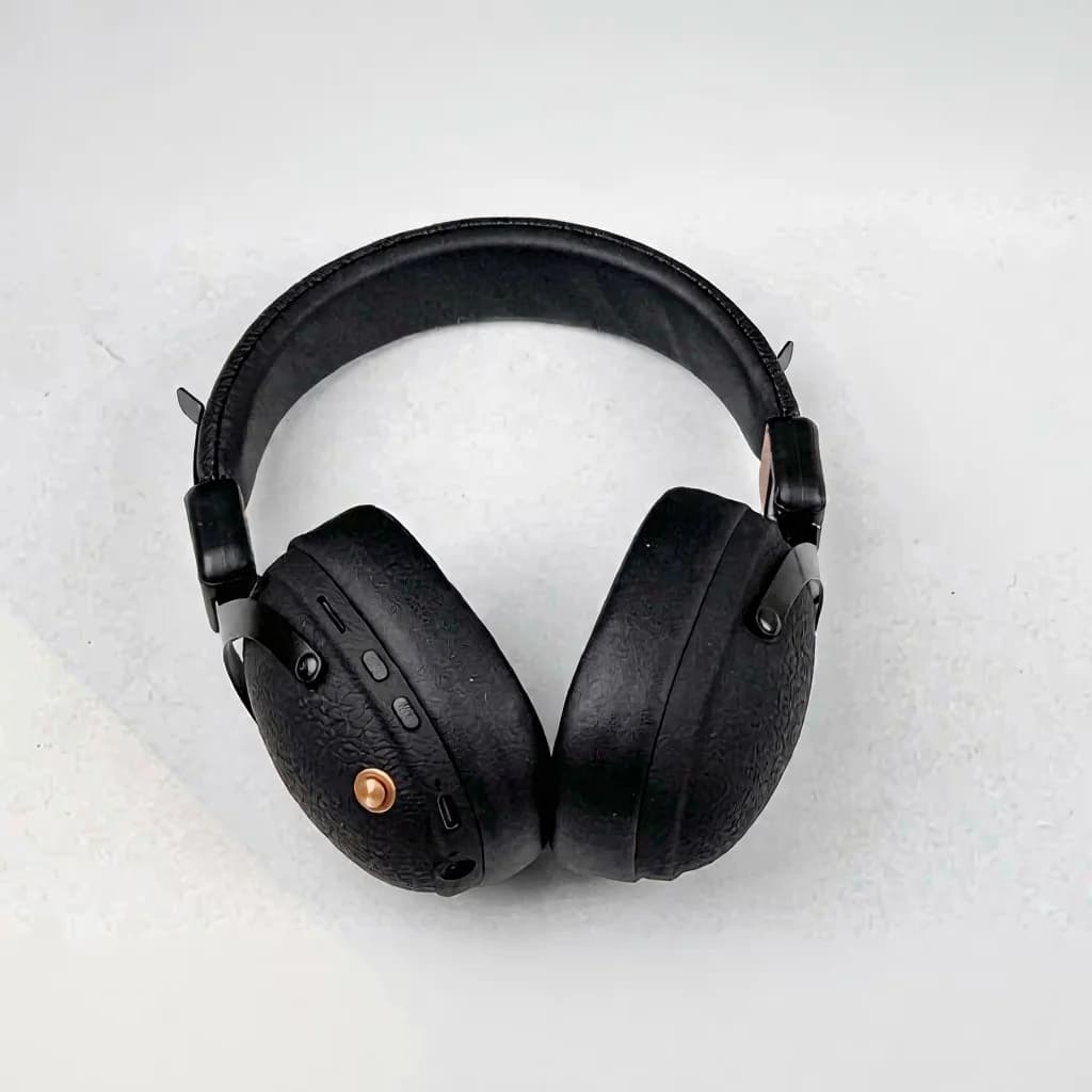 Retro trådløse over-ear-hodetelefoner med Bluetooth 5.4 og lang batteritid