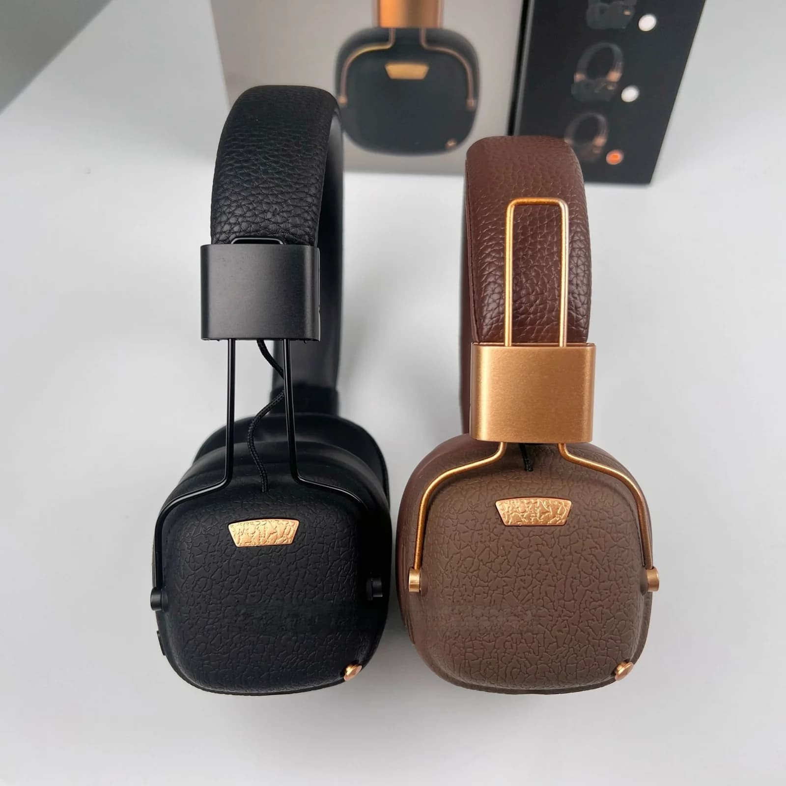 Retro trådløse Bluetooth-hodetelefoner over øret med EQ-lydmoduser