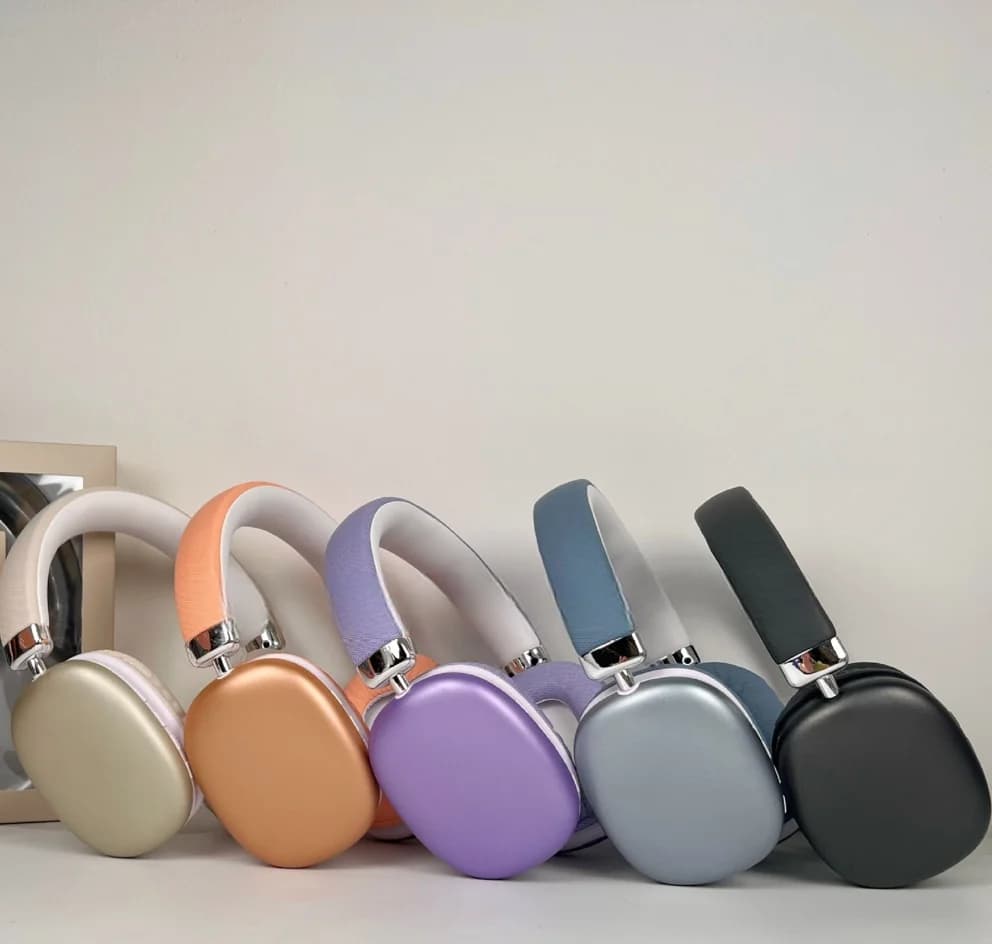 Trådløse over-ear-hodetelefoner med Bluetooth 5.4 og lang batteritid